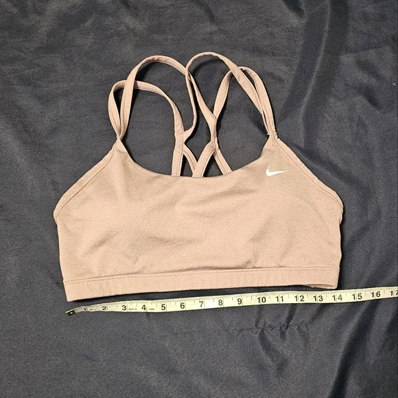 Nike Women's Black and Purple  Shorts and Sports Top - Picture 4 of 6